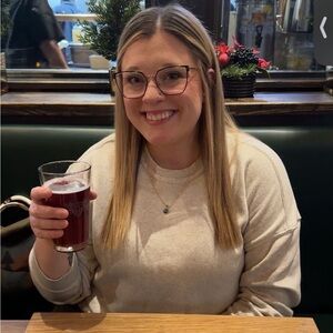 Meet your Posher, Emily